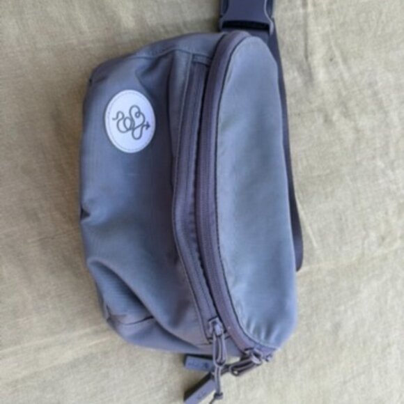 Babboon To The Moon 3L Fannypack - Picture 4 of 4